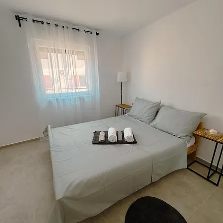 Sunny Day By Mare 公寓 *