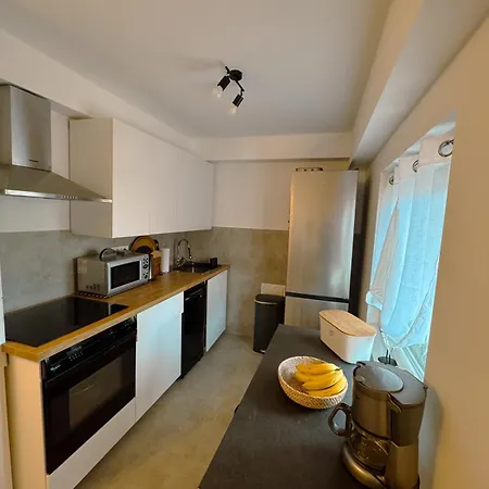 Sunny Day By Mare דירה גורני קרין